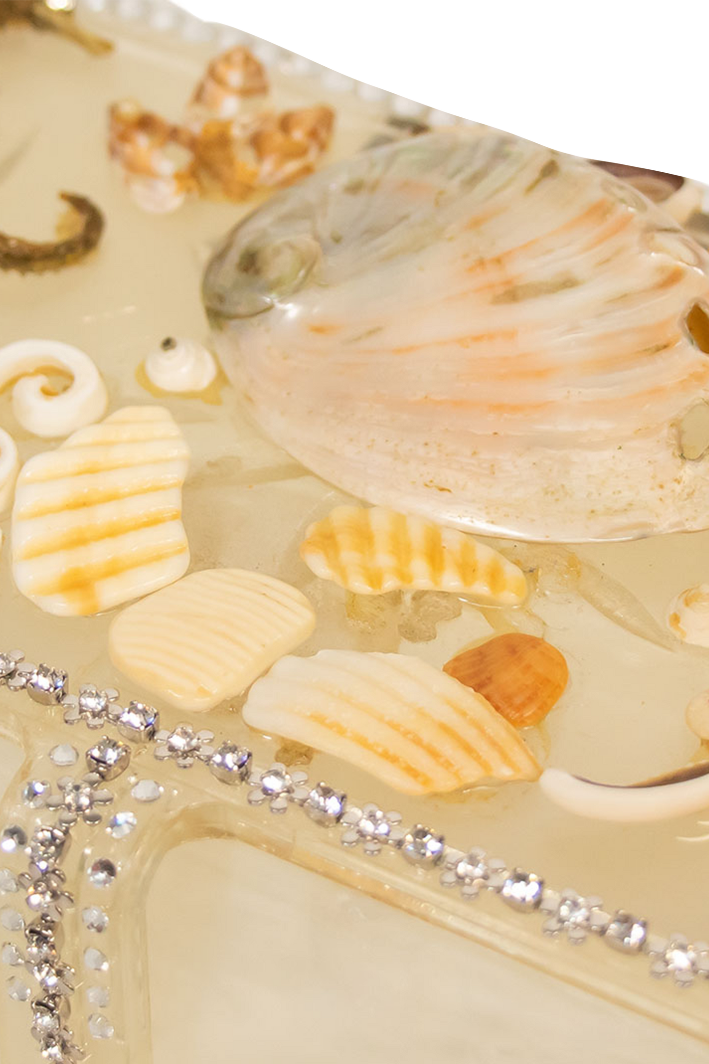 Vintage Reworked '50s Lucite Seashell Bag