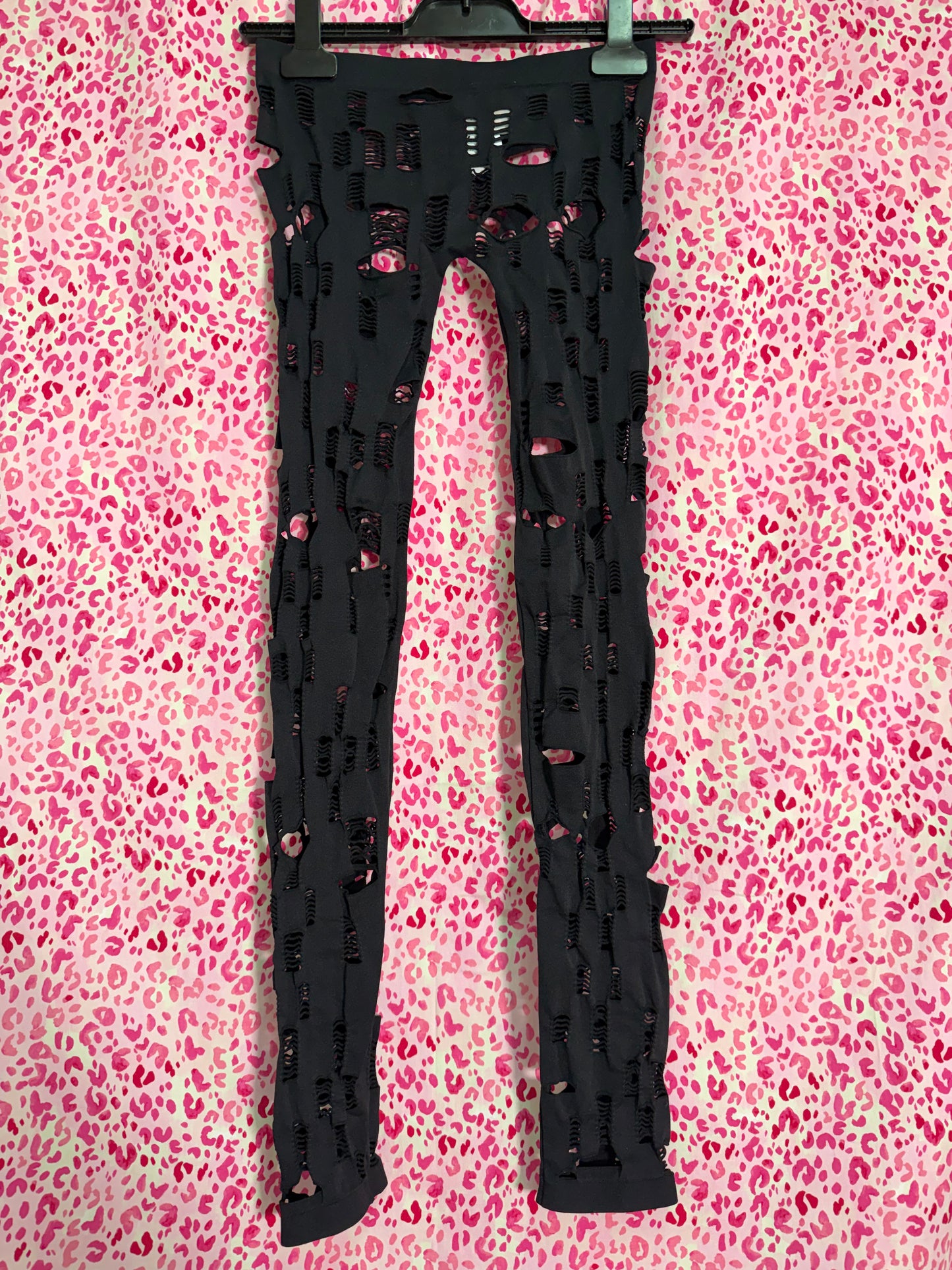 6126 Ripped Leggings