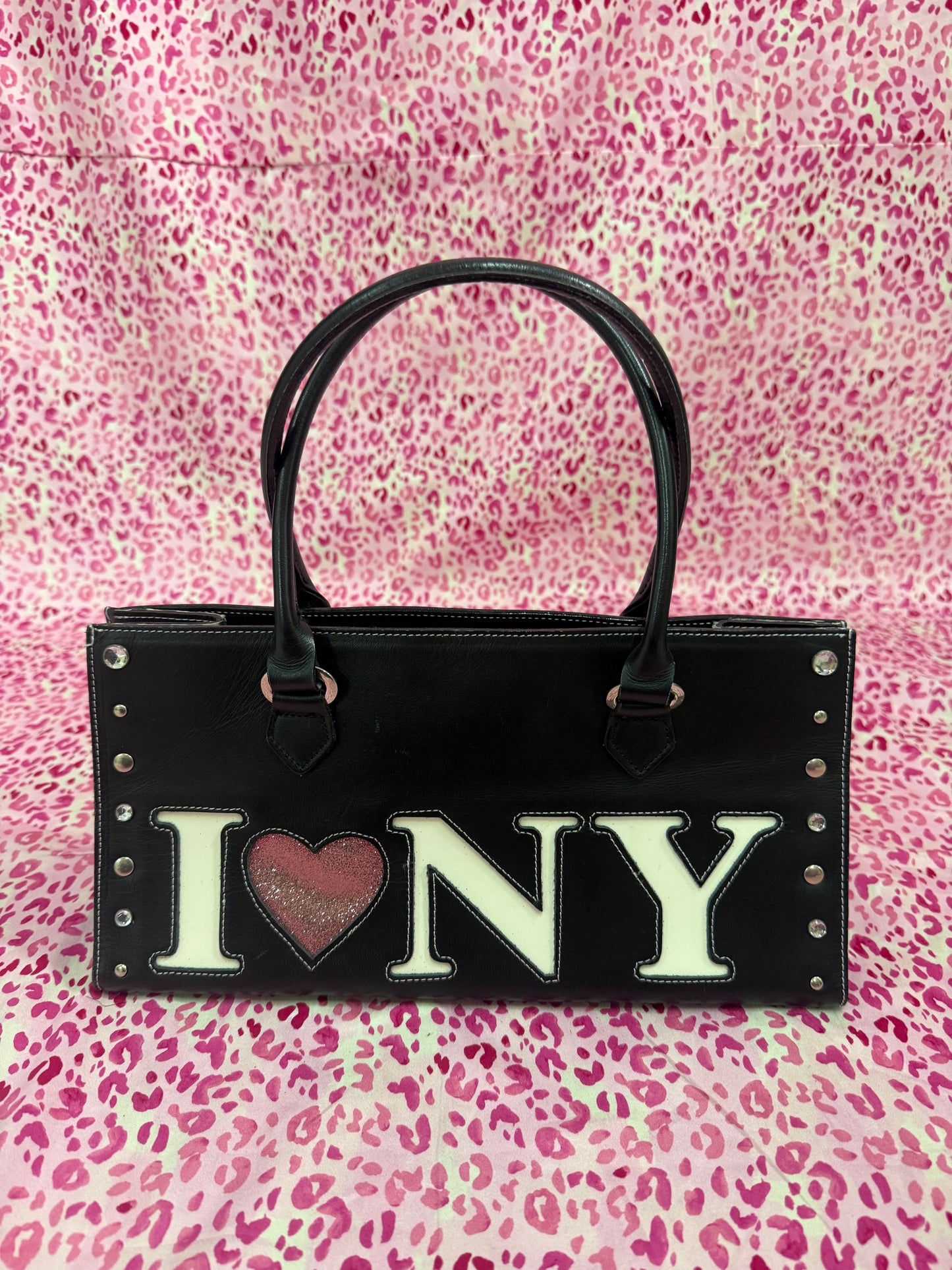 Samantha Thavasa x Nicky Hilton I Love NY Bag