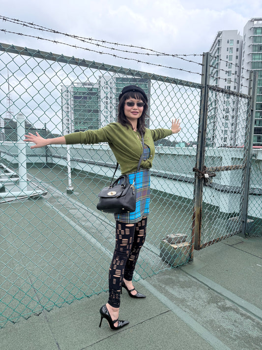 6126 Ripped Leggings