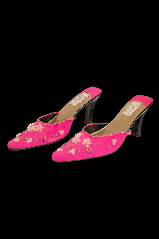 Vintage '00s Mense Barbie Beaded Shoes
